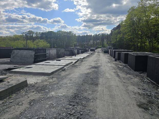 Zbiorniki betonowe różnych pojemności z atestem PZH  w Pszowie